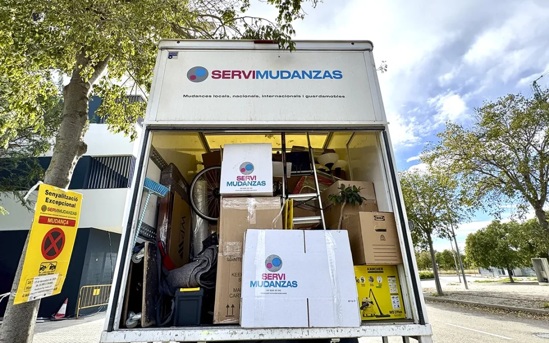 Cómo elegir la mejor empresa de mudanzas en Barcelona: guía Servimudanzas 2025